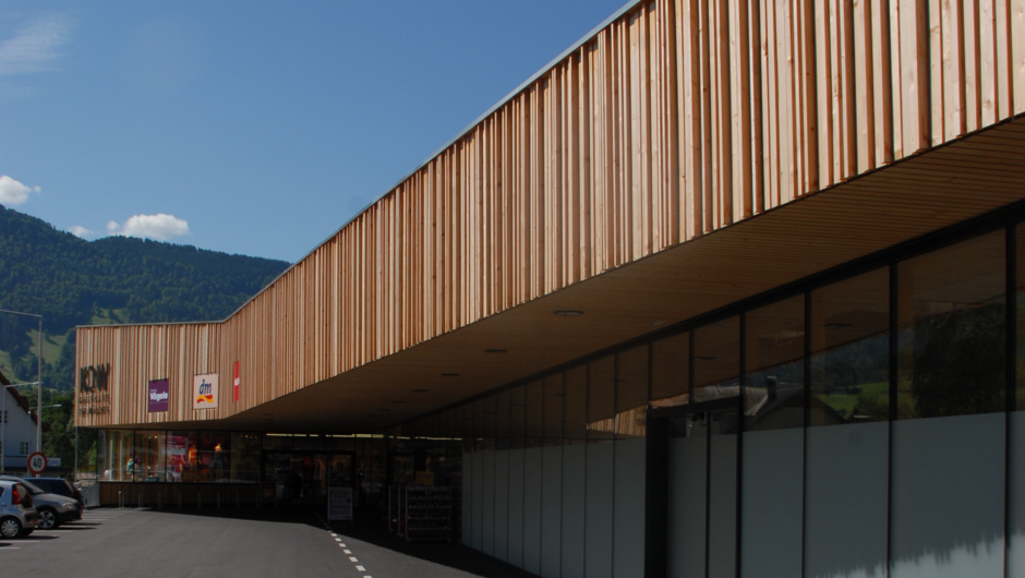 Kaufhaus-der-Waelder-KDW-Egg-Aussen-Sohm-HolzBautechnik-04
